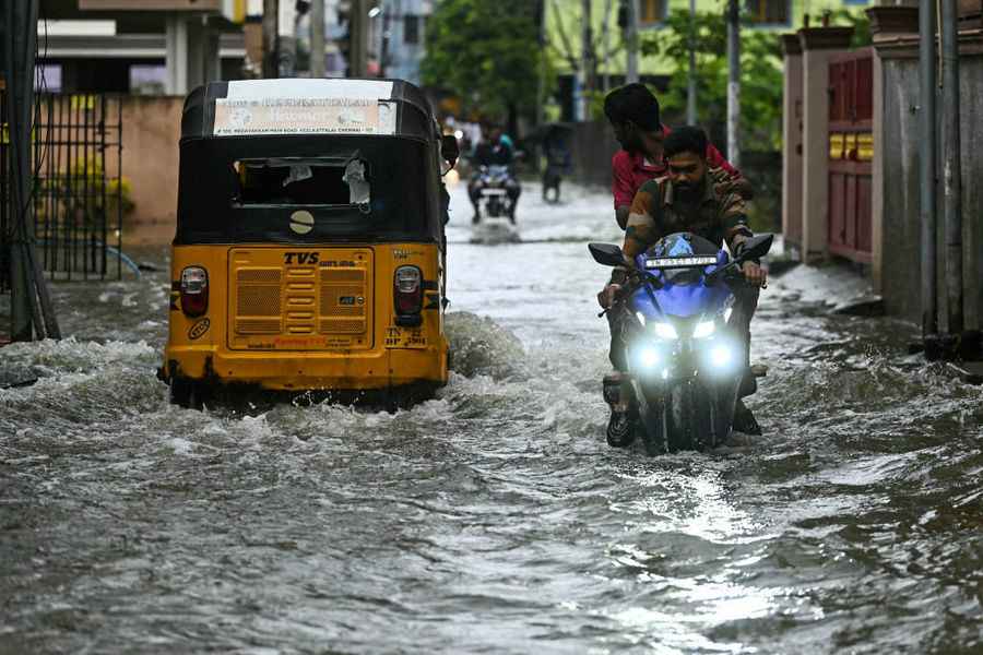 熱帶氣旋米昌登陸印度 釀九死 八千人撤離