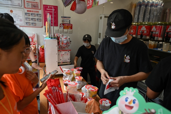 消費低迷 北京餐飲協會呼籲抵制內卷引質疑