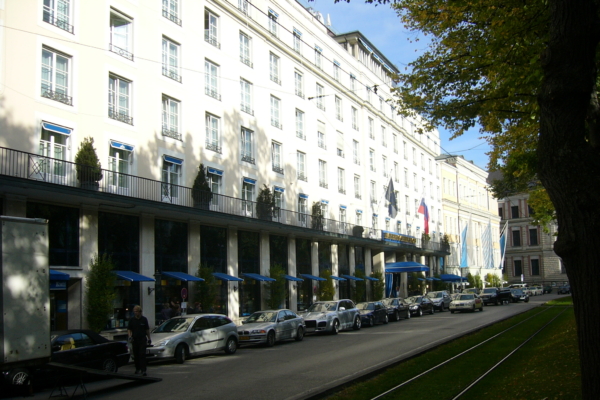 慕尼黑安全會議撤回對伊朗外長的邀請