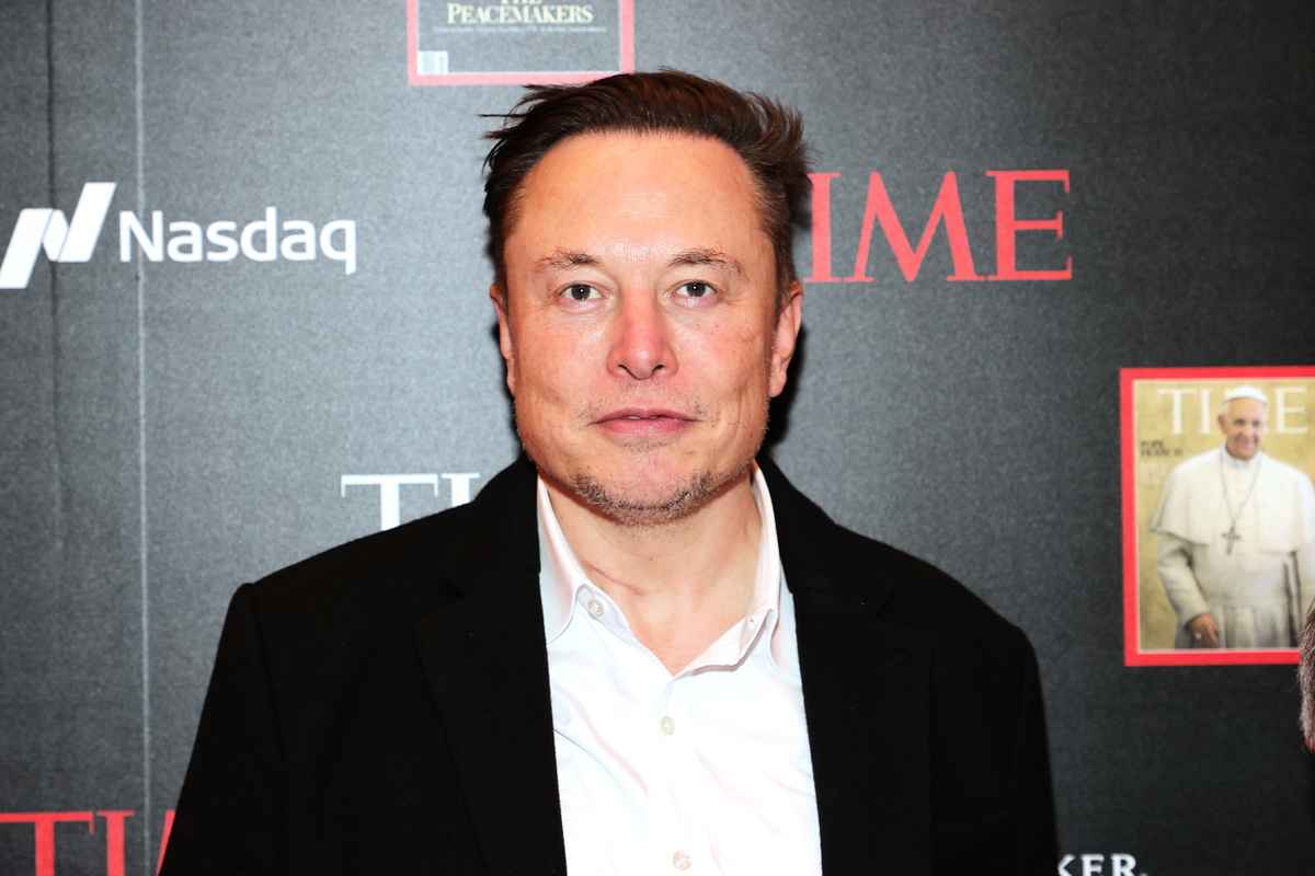 資料照：2021年12月13日，埃隆‧馬斯克（Elon Musk）在紐約市出席《時代》雜誌年度人物聚會。（Theo Wargo/Getty Images）