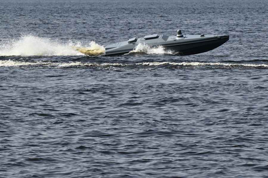 烏克蘭：海軍無人艇首次摧毀俄羅斯直升機