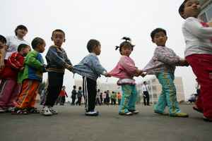 中國出生人口大幅下降 去年數千所幼兒園消失