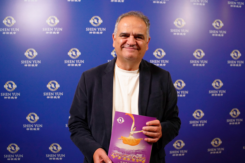 神韻阿根廷首場爆滿 名流政要讚佩感動