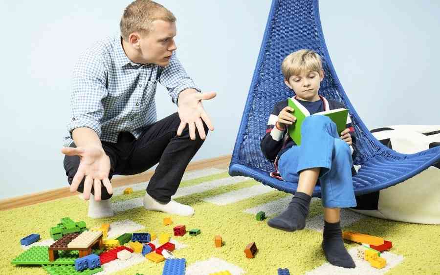 想知道別人有沒有在聽你說話？看眨眼次數