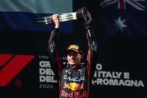 F1伊莫拉站：紅牛車手韋斯達賓一路領跑奪冠