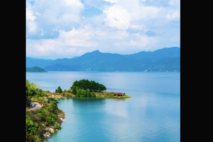 湖南一景區11級大風吹翻遊船 29人落水