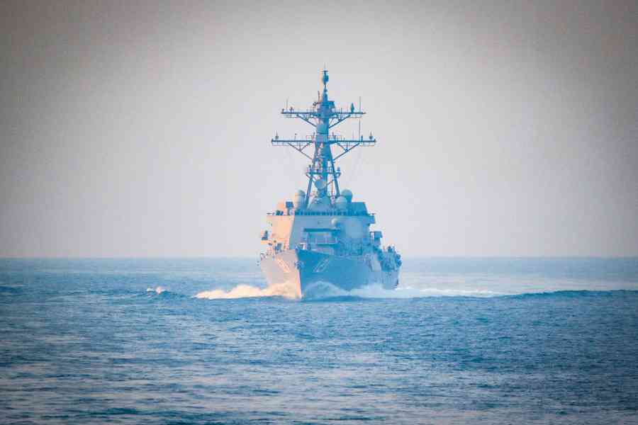 美艦安全通過霍爾木茲海峽 特朗普揭驚人技術