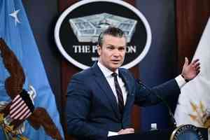 海格塞斯籲伊朗人民「藉機」實現政權更迭