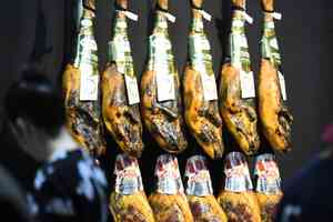 西班牙爆非洲豬瘟 1/3豬肉出口證書遭凍結