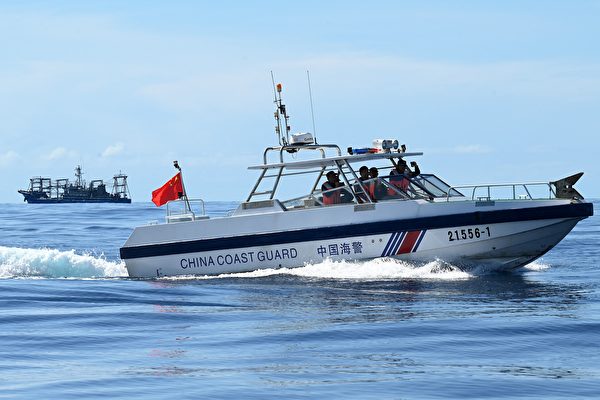 中共海警船和菲律賓補給船在南海相撞