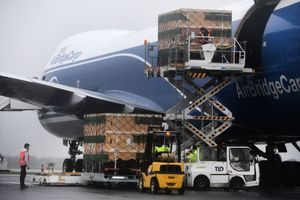 疫情下航空業遇新機 客運改貨運全球送貨