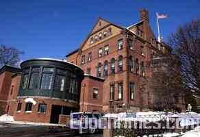 布朗大學保安措施惹疑 美教育部啟動調查