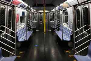 每日客流不足10人 湖南一投資億元鐵路站停運