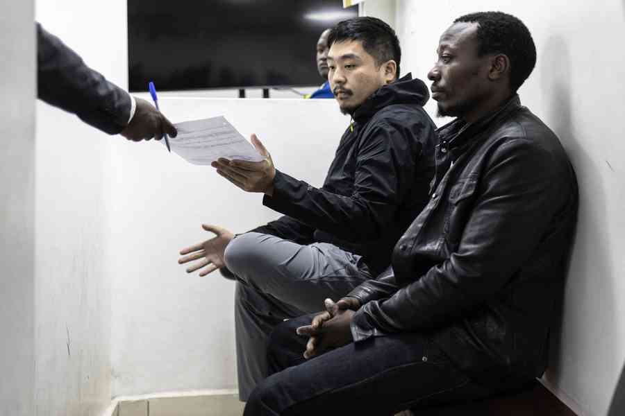 中國男子走私2200隻活蟻 在肯雅獲刑挨罰