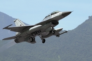 亞洲唯一授權 台灣成立F-16戰機維修中心