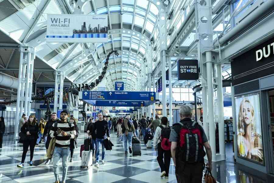 國際旅遊強勢增長 今年前三季遊客破11億人次