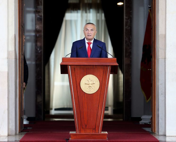 阿爾巴尼亞議會彈劾總統 30年來首次