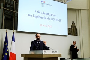 法國公佈疫情進入「第三階段」防疫措施加嚴