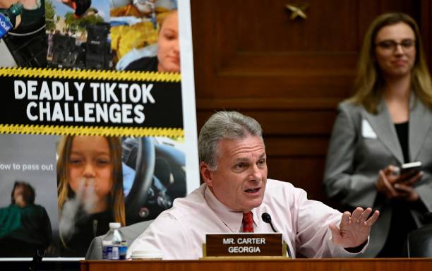 美國議員集體致信周受資 批TikTok散布反猶太信息
