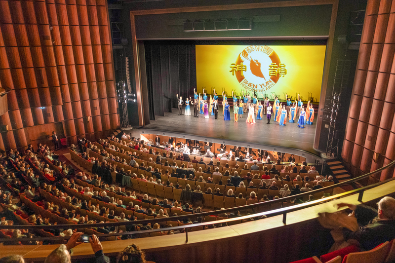 神韻瑞士洛桑首場爆滿 主流感悟人應回歸本源