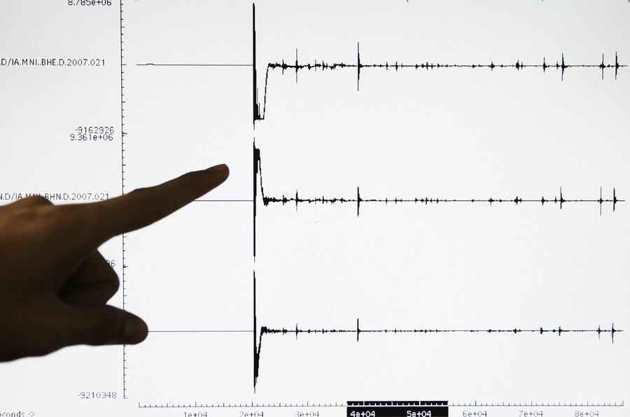 美國加州中央山谷周一發生超過10次地震
