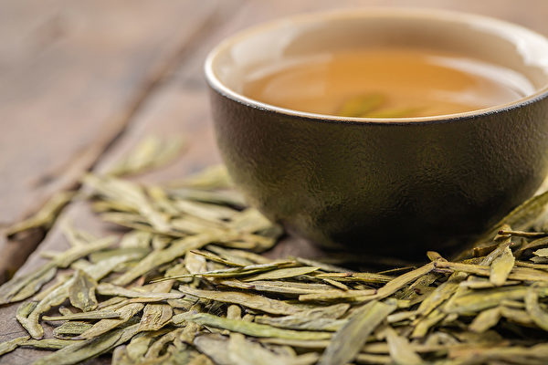 喝綠茶有益於心臟，但每日最好不超過5杯。（Shutterstock）