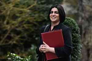 英國為庇護被拒家庭提供補貼 引發爭議