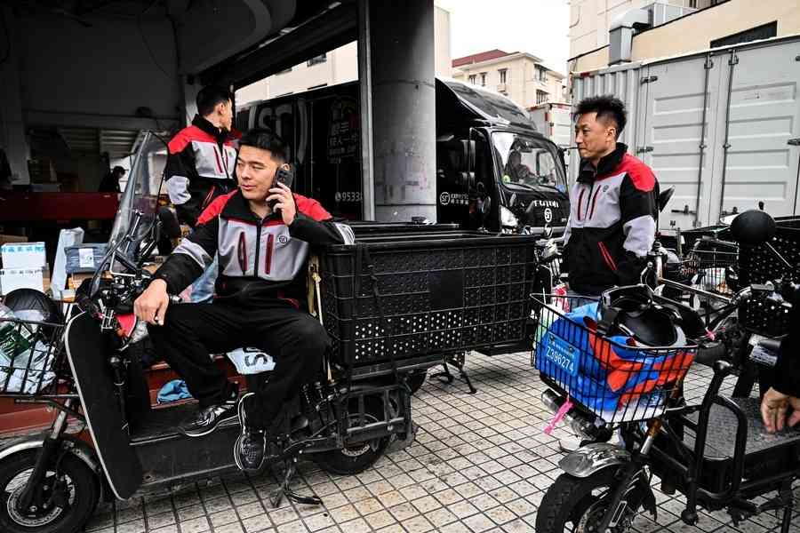江浙滬工資崩跌 年輕人直呼撐不住