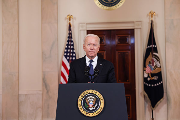 美國總統祖拜登(Joe Biden)5月26日下令,要求情報部門在90天內對中共病毒(COVID-19)大流行病起源的兩種合理情況進行更仔細的審查。(Anna Moneymaker/Getty Images)