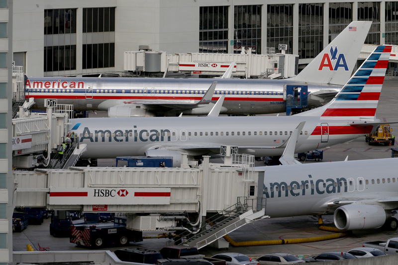 美國航空公司警告25,000名員工將失業