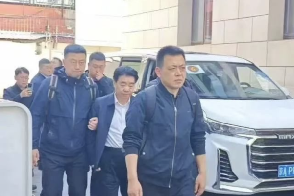 傳中共財政部農業司長吳奇修被捕 現場照曝光