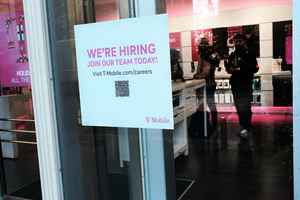 美首次申請失業金人數意外下降 2月以來最低