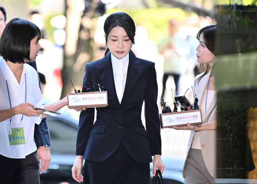 南韓前總統尹錫悅夫人金建希被捕