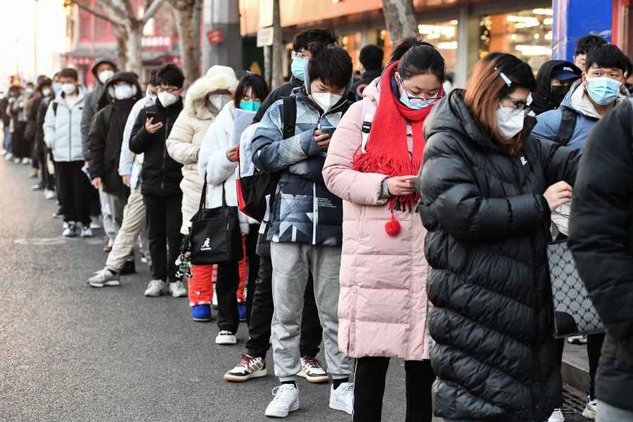 考研人數暴跌 折射中國大學生心態何種轉折