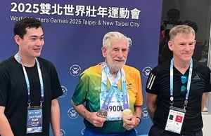 昆凌90高齡爺爺世壯運摘1金2銀 周杰倫發祝賀