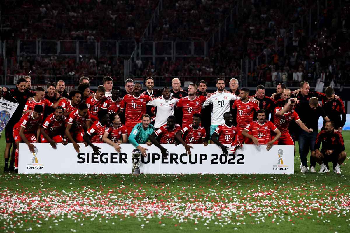 2022年7月30日，在德國超級盃賽中，德甲冠軍拜仁慕尼黑以5:3擊敗德國盃得主萊比錫，奪得過去七年裏的第六個德國超級盃冠軍。（Martin Rose/Getty Images）