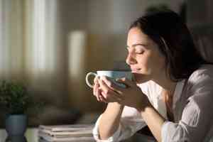 研究：咖啡因飲品或有助保護大腦 提高認知