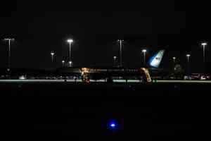 機場發現「可疑物體」 特朗普車隊臨時改道