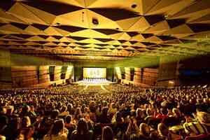 神韻巴黎五場爆滿落幕 觀眾:充滿幸福感