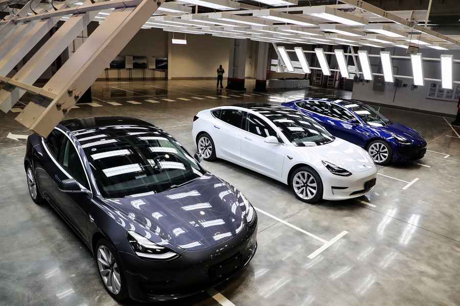 Tesla中國產電動車2月銷量下降49.2%