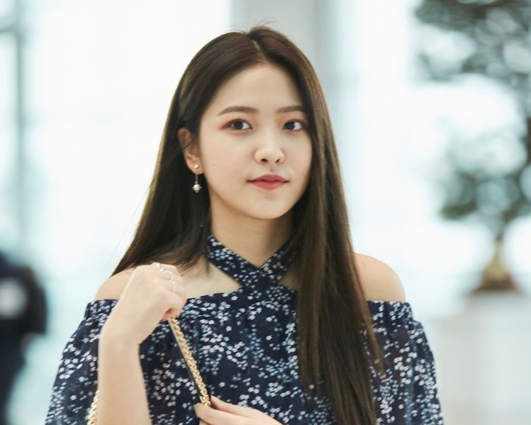 Red Velvet Yeri與新公司簽約 和朱智勛同門