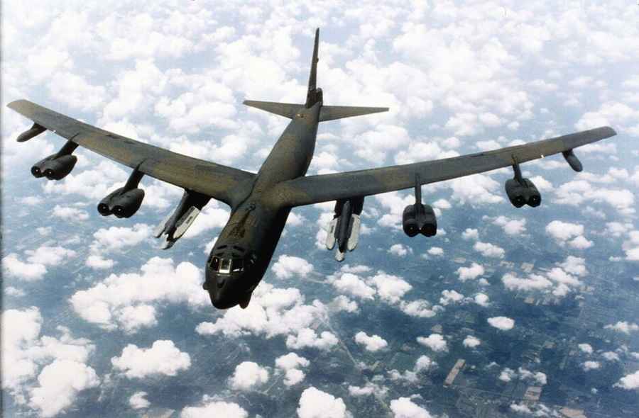 可飛行24小時 美B-52為何能在台海威懾中共