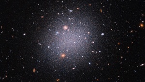 研究發現神秘星系裏沒有暗物質 科學家不解