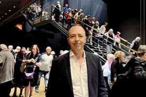 里昂首場爆滿 名媒體總監：神韻令人驚喜