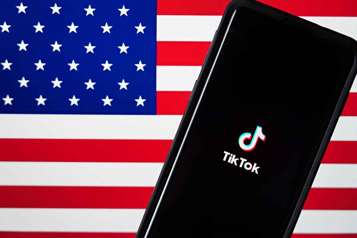 美國已有二十多個州禁止州設備上使用TikTok。（Cindy Ord/Getty Images）