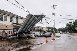 熱帶風暴尼古拉斯襲美國德州 州長發布災難聲明
