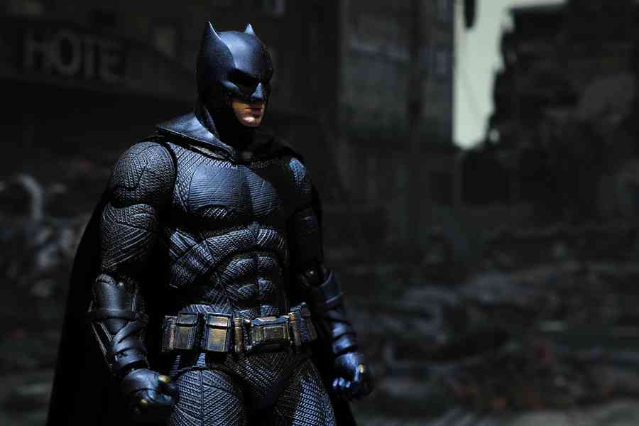 研究：有「蝙蝠俠」在場 人們比較會行善