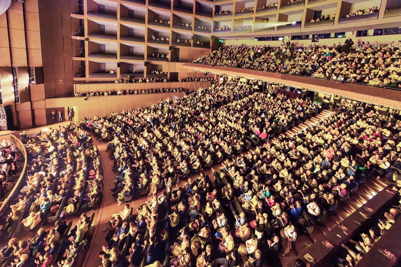 「神韻如詩如畫」 法國蒙彼利埃首場爆滿