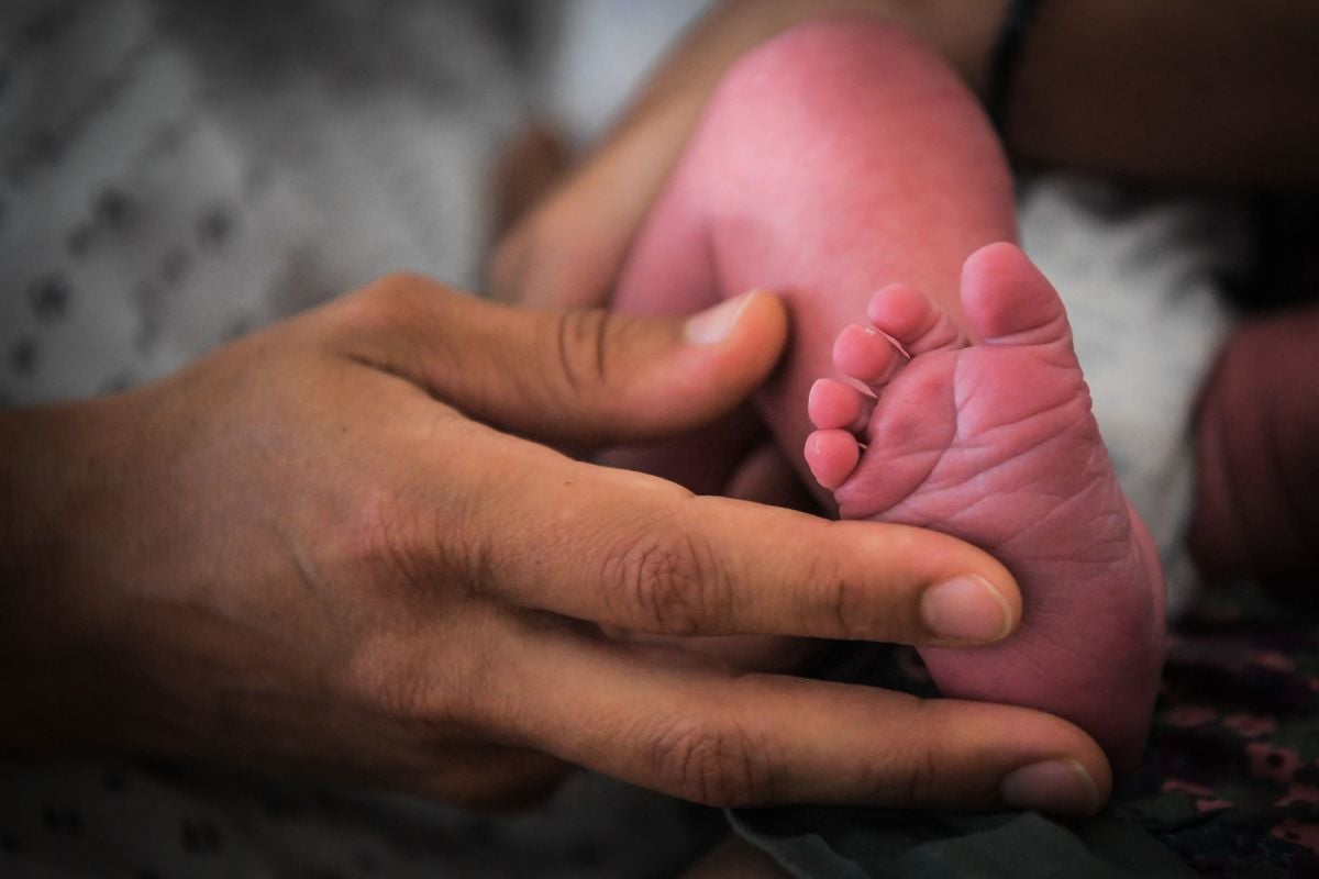 中共2021年5月31日宣佈「三孩生育政策」，引發中國民眾熱議。（LOIC VENANCE/AFP via Getty Images）