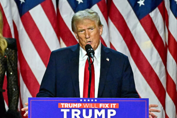 李燕銘：特朗普勝選感言神救他有原因 大有深意